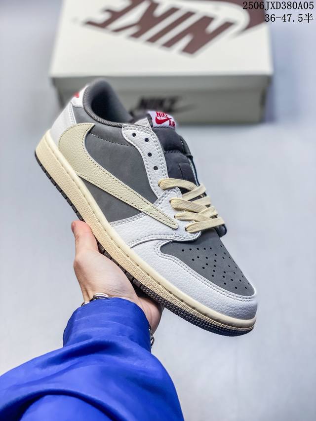 公司级Aj1倒勾Travis Scott X Air Jordan 1 ” Reverse Mocha “ Aj1乔1 Ts 闪电 联名倒钩 低帮文化篮球鞋 完