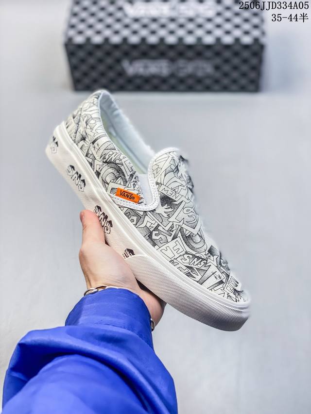 Sneakersntuff La X Vans 涂鸦 最新安娜联名一脚蹬系列鞋款发布。以当地 Venice 沙滩为主题。带来 Ogclassic Slip-On