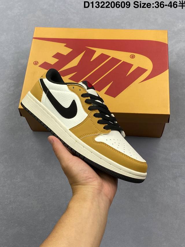 耐克 乔丹Air Jordan 1 Low Aj1 乔1 乔丹1代Aj1 低帮复古文化休闲运动篮球鞋。从1985 年面世的元年款汲取设计灵感，采用简洁大方的经典