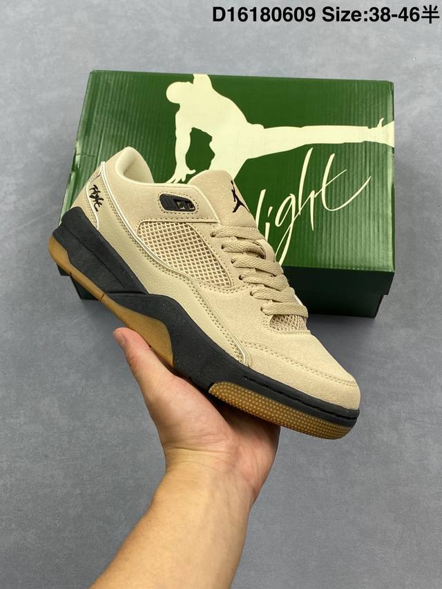 耐Nike Air Jordan 4 Retro Og 中帮 迈克尔 乔丹Aj4代乔4 复古休闲运动文化篮球鞋。秉承轻量化的速度型篮球鞋设计思想完成设计，降低重