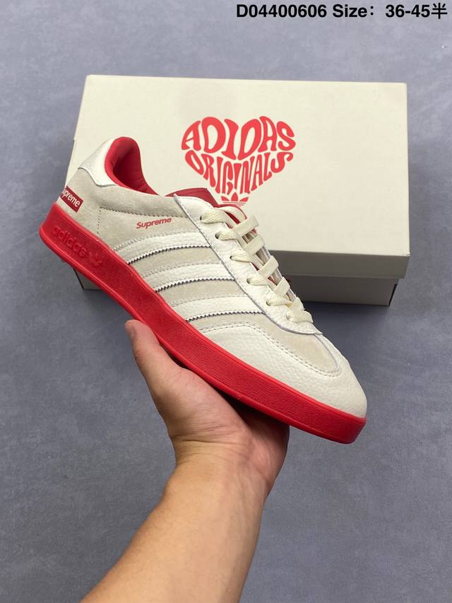 阿迪达斯三叶草Adidas Originals Samba Og 桑巴舞系列绅士德训足球风百搭低帮休闲运动板鞋 货号：Dd6607 尺码：36-45带半码 编码