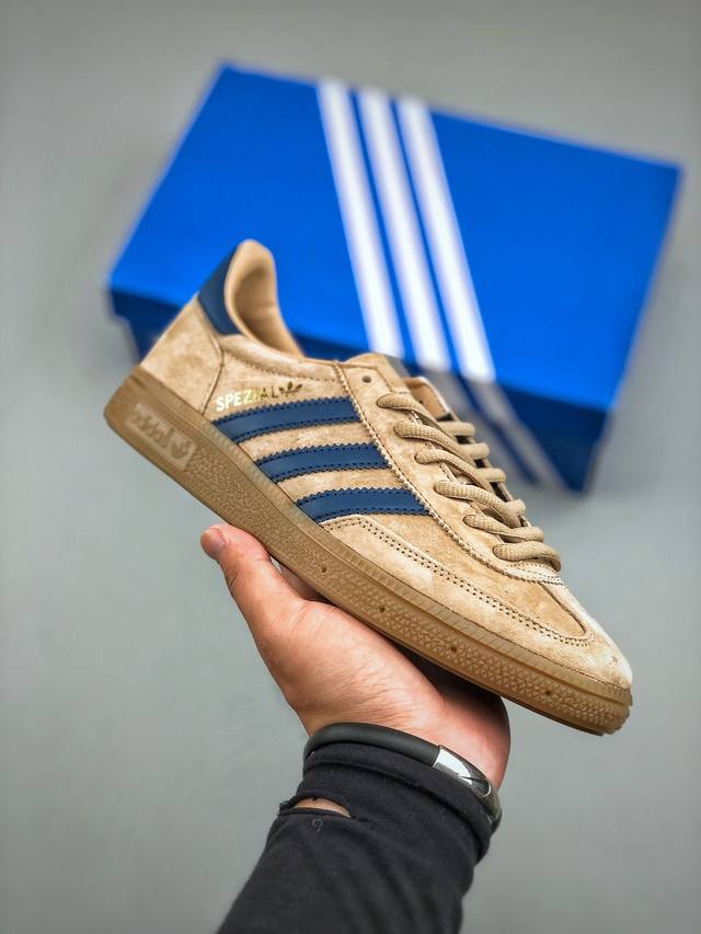 Adidas Originals Handball Spzl 手球运动员系列百搭休闲运动板鞋Sf“麂皮暖沙黄靛蓝生胶底” 货号:Jh5435 尺码：36-45