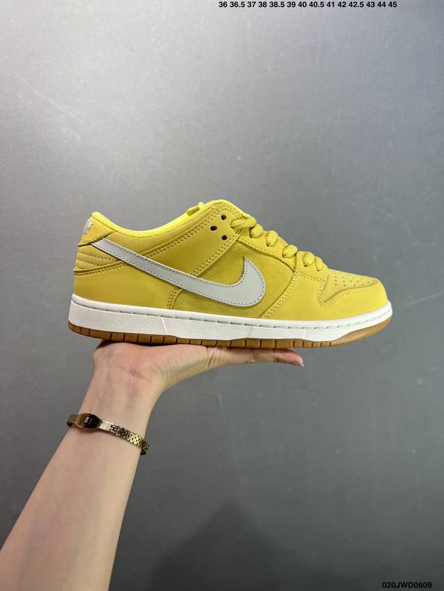 公司级Nk Sb Dunk Low Fj1674-401 毫无疑问市场中端王者 全码福利开炸 长期补货价格P一步到位 毫无疑问市场中端王者 实力大厂出品 新配色