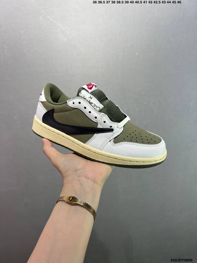 Aj1倒勾Travis Scott X Air Jordan 1 ” Reverse Mocha “ Aj1乔1 Ts 闪电 联名倒钩 低帮文化篮球鞋 完美品质