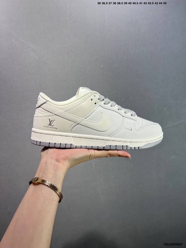 Nk Sb Dunk Low 联名三勾 配色 低帮休闲运动滑板板鞋 Nk5639-323 #3M反光 纯正版型 定制鞋盒 皮料切割干净无任何毛边 细节完美 超高