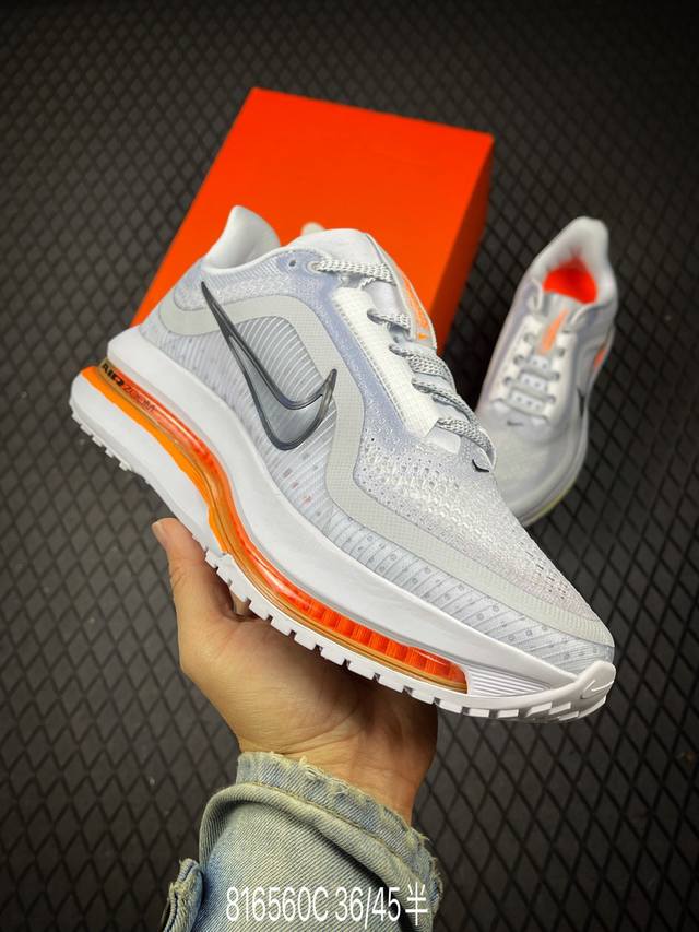 C Nike Air Zoom Nike Pegasus Premium耐克 新款气垫缓震休闲跑步鞋 Pegasus Premium 搭载了 Nike 最先进的
