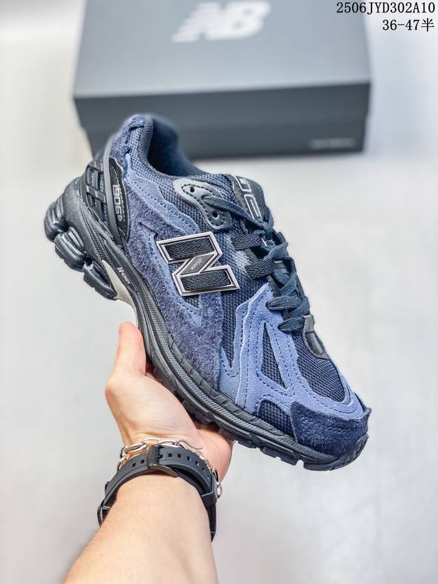 New Balance M1906R 复古单品 纯原批次#近两年来，要说人气最高的球鞋品牌相信 New Balance 一定是其中之一。无论是重磅联名，还是亮眼