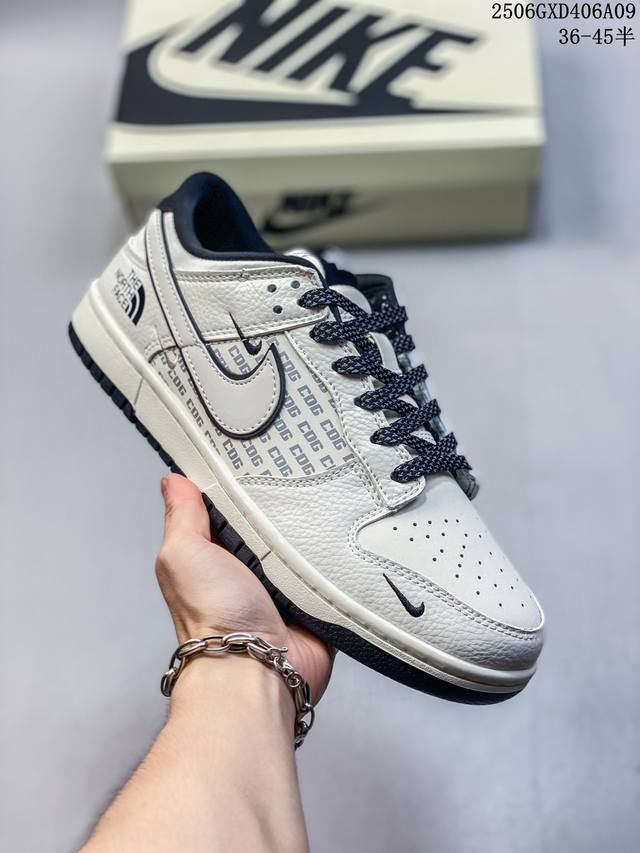 Nike Sb Dunk Low“北面联名 黑白三小勾” 周年高端定制 低帮休闲板鞋 夜光效果 定制鞋盒 大厂纯原品质出货 超高清洁度 皮料切割干净无任何毛边