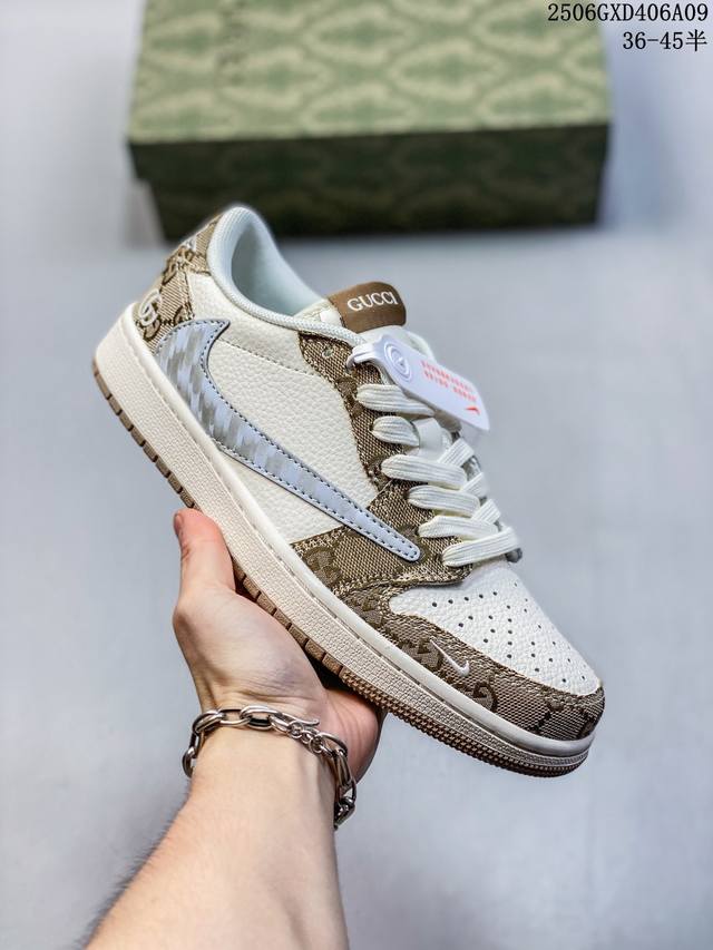 海外爆款限量发售！Travis Scott X Fragment Design X Jordan Air Jordan 1 Low Og Sp “古驰联名 卡其