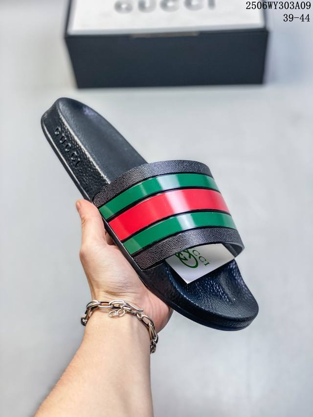 独家供货 公司级Gucci拖鞋系列 全新配色潮人必备，广东原厂！古驰 Gucci Leather Slide With Bow 沙滩皮革一字拖高奢拖鞋 尺码:见