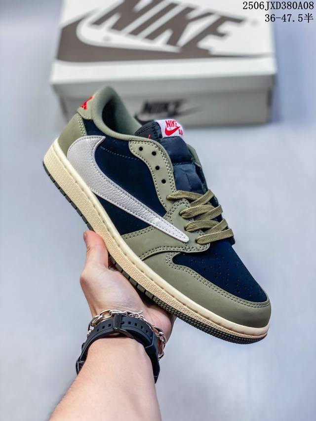 公司级Aj1倒勾Travis Scott X Air Jordan 1 ” Reverse Mocha “ Aj1乔1 Ts 闪电 联名倒钩 低帮文化篮球鞋 完