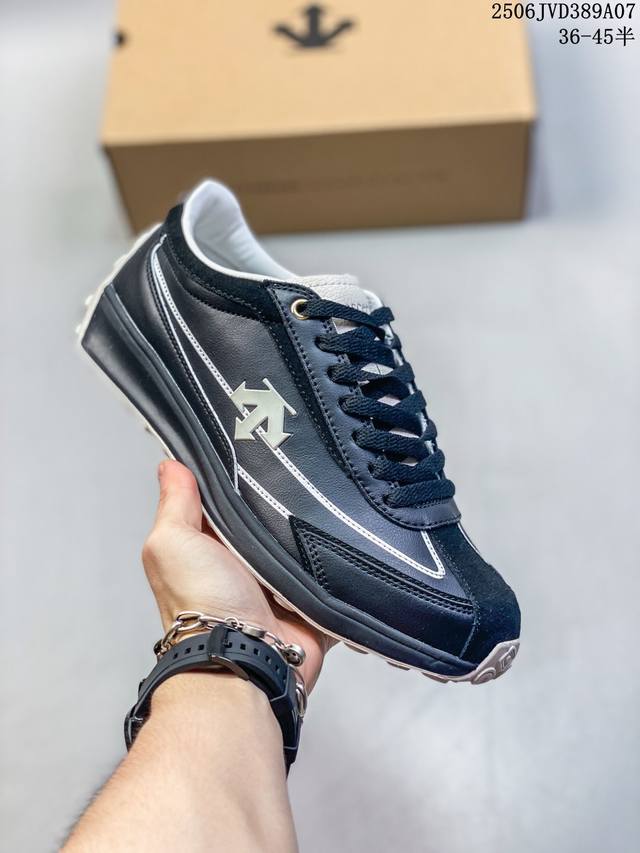 迪桑特Descente Chron Racer 舒适百搭 防滑耐磨 低帮 生活休闲鞋 尺码：见图 编码：06Jvd389A07