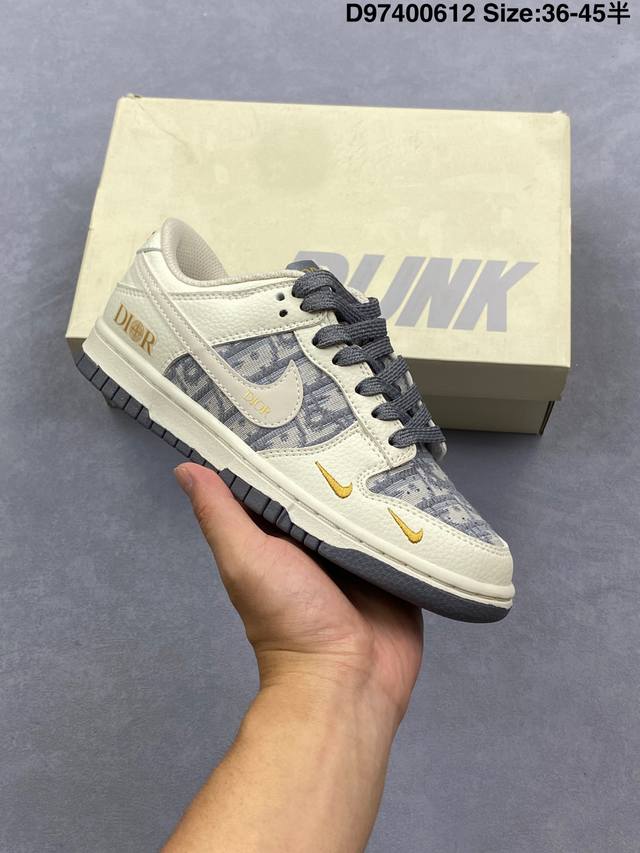 Nike Dunk Low Retro ‘Diy高端定制’耐克 低帮休闲运动板鞋 原装头层材料 用料绝不含糊 独家版型蒸餾加工帶來的是更好的视觉和脚感体验 清洁
