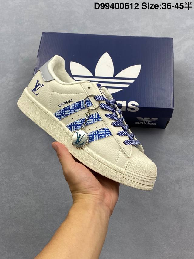 阿迪达斯Adidas三叶草 Originals Superstar贝壳头’Diy’系列低帮经典百搭休闲运动板鞋 原装头层材料 用料绝不含糊 独家版型蒸餾加工帶來