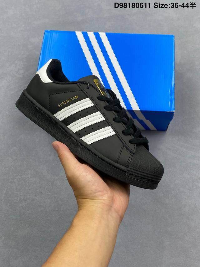 Adidas Originals Superstar贝壳头系列 阿迪达斯 低帮经典百搭休闲运动板鞋 货号:Eg4958 尺码:35.5 36 36.5 37 3
