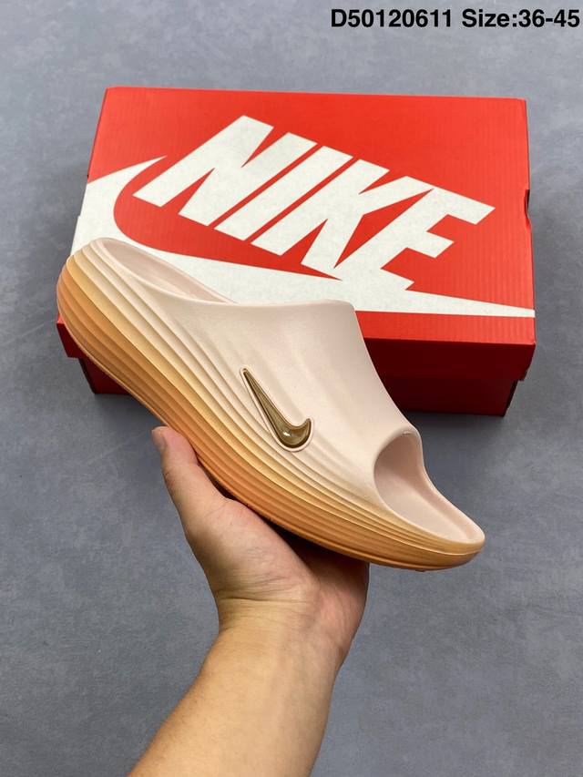 Nike Reactx Rejuven8 耐克 简约舒适 洞洞鞋 由兼具轻便性和耐用性的Eva泡沫打造 拖鞋的外观十分吸引人 融合了舒适与时尚的元素 延续了简约