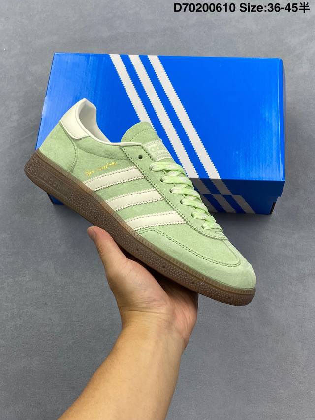 真标Adidas Handball Spezial 官方正确版本 阿迪达斯经典款 复古休闲板鞋 全鞋采用反毛皮制作 牛筋耐磨大底 承载青春情怀的板鞋 经典三条杠