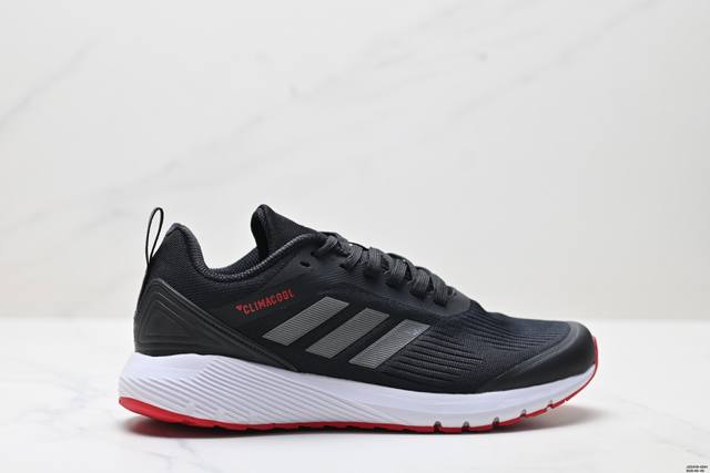 真标Adidas 阿迪达斯 Duramo 8 M 耐磨跑步鞋 Duramo 8 M采用空气网眼材质的鞋面，具有无缝拼接设计，提供良好的透气性和支撑性。鞋身两侧采