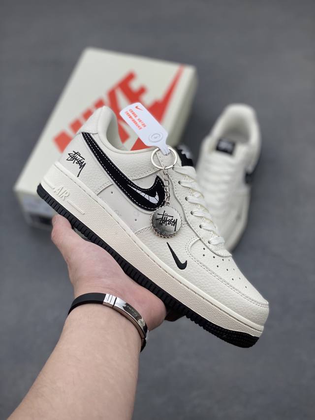 海外限量发售！公司级Nike Air Force 1 '07 Low 空军一号 低帮 运动鞋 休闲鞋 折边针车 工艺难度大 原楦头原纸板 原装鞋盒 定制五金配件