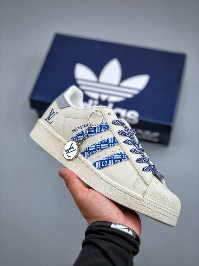 C版 Adidas Originals Superstar 联名款 经典贝壳头官网同步 实拍首发渠道正品订单 诠释市场最高工艺水平区别市面普通真标版本，进出专柜