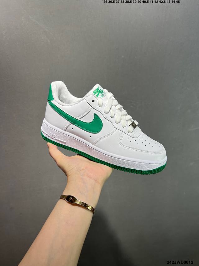 公司级Nike Air Force 1‘07 Low 空军一号低帮休闲板鞋 原楦头原纸板 打造纯正空军版型#专注外贸渠道 全掌内置蜂窝气垫 #原盒配件 原厂中底