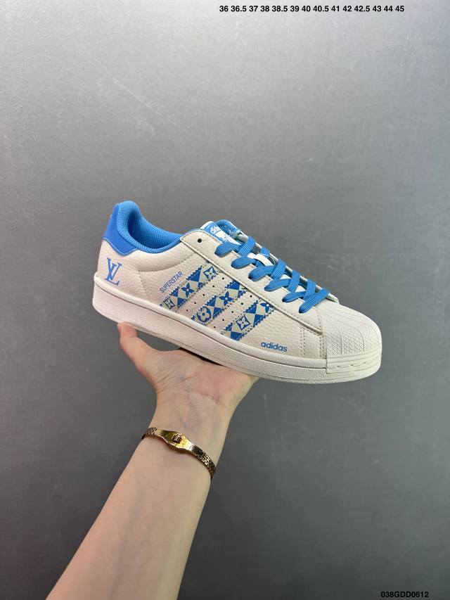 核心私 公司级Adidas Originals Gazelle Indoor 三叶草休闲防滑耐磨低帮板鞋 纯原版本 鞋头出色设计 塑就出众贴合感 稳固的后跟贴合