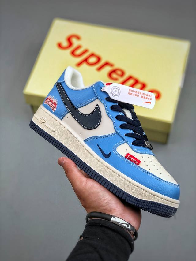 D版 Nike Air Force 1 ‘07 Supreme联名 空军一号低帮休闲板鞋 原楦头原纸板 纯正空军版型 定制鞋盒 全掌内置全掌气垫 原厂中底钢印