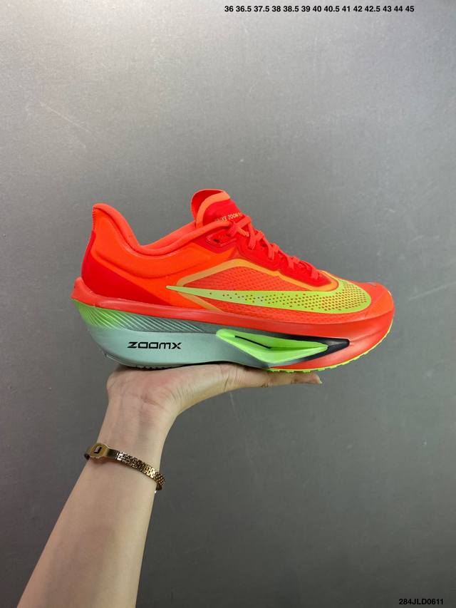 公司级Nk Zoomx Invincible Run Flyknit Fk6 Zoom Fly 6轻量飞织低帮休闲运动慢跑鞋 此鞋专为长跑运动员而生 是为5至1