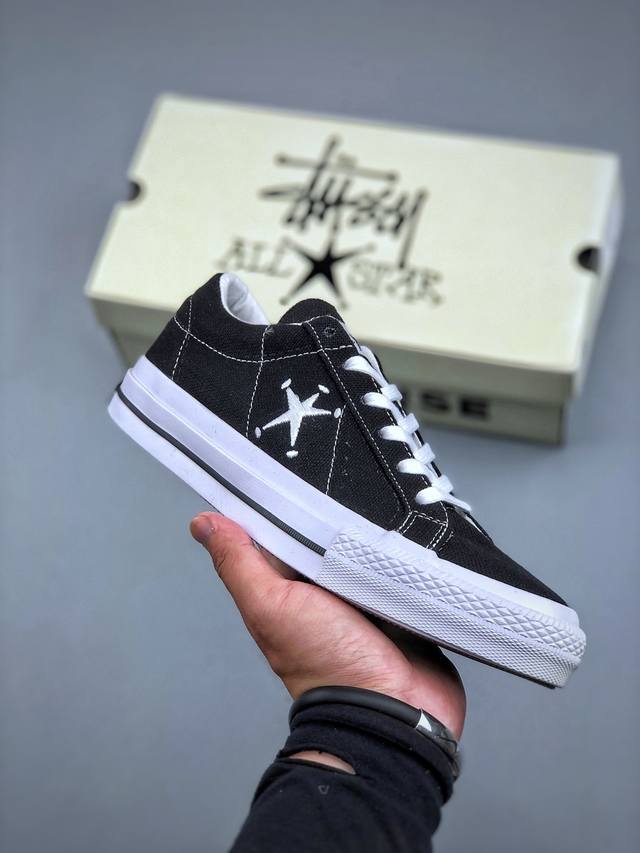 Stussy X Converse Chuck 70 Hi 全新联名鞋款 海外地区同步发售 美国潮牌 斯图西Stussy与匡威Converse联手打造 该鞋最大