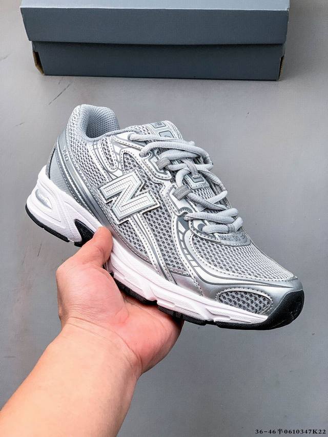 New Balance Nb740 英产 轻便复古休闲运动跑步鞋 全鞋身以网格布作为基地，在细节部分以皮革作为辅助添加，流线感很强。外形和New Balace