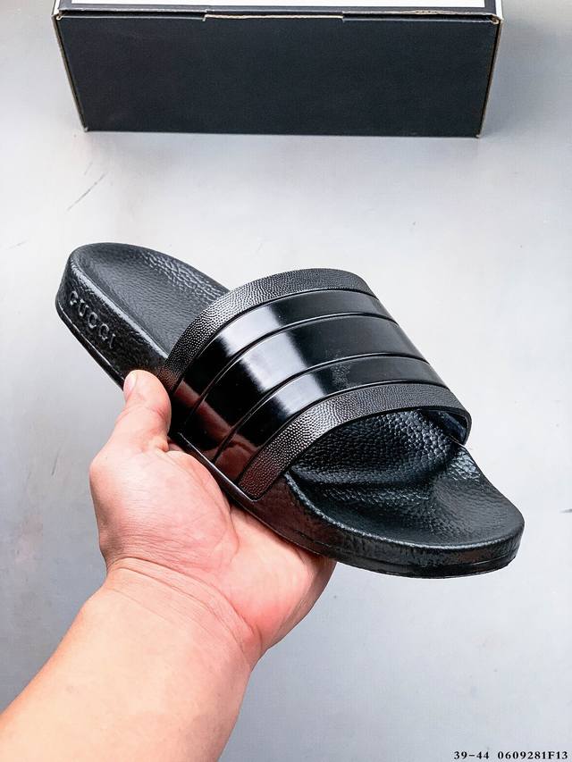 古驰 Gucci 25夏季新款经典休闲百搭拖鞋 0609281F13