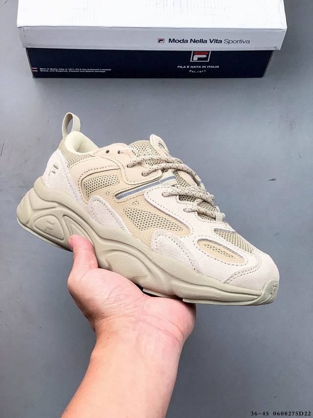 斐乐 Fila Fusion 火星复古跑鞋 原鞋开版定制 正品同步鞋材 皮革拼接麂皮 搭配透气网布 主打复古潮流 撞色设计 视觉冲击十足 超厚Eva软底设计 轻
