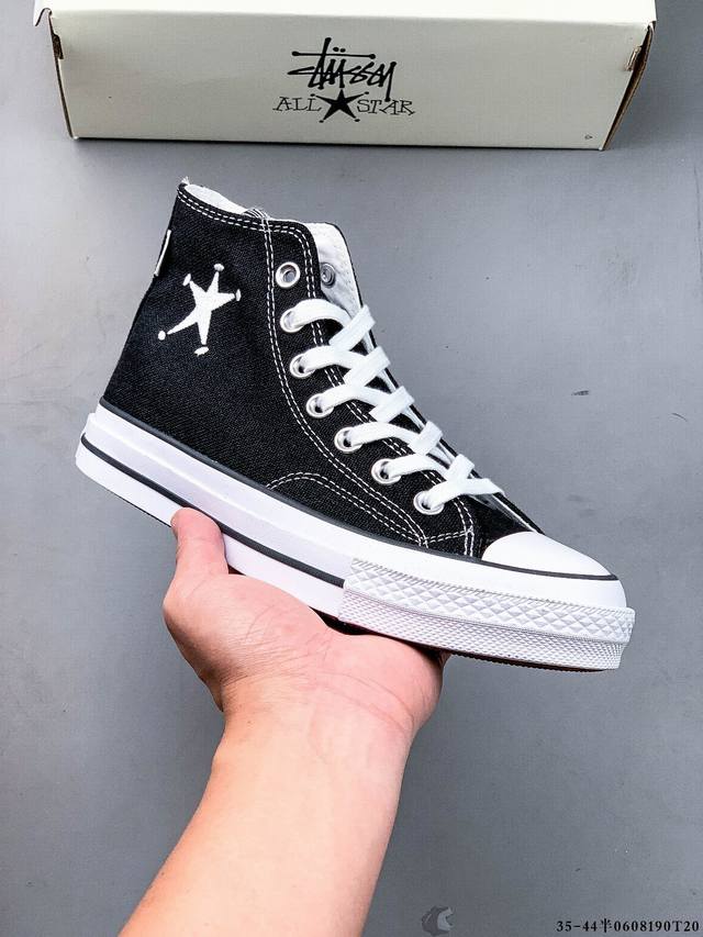 集图 Stussy X Converse Chuck Taylor 斯图西全新联名鞋款 海外地区同步发售 美国潮牌 斯图西Stussy与匡威联手打造的全新197