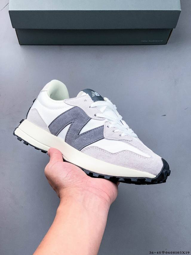 New Balance Ms327系列复古休闲运动慢跑鞋 原鞋打版 细节完美 采用尼龙及猪巴革麂皮物料拼接构成#中底高弹Pu材质及满丁防滑橡胶外底上世纪 70