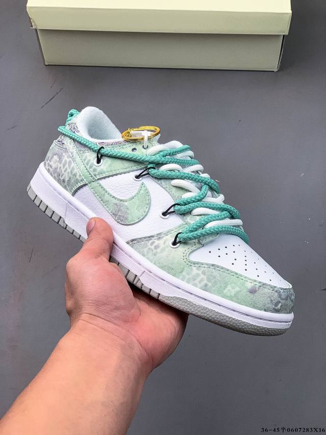 Nike Dunk Sb Low耐克 低帮滑板鞋 纯原生产线！头层带芯片！打造市面Dunk Sb系列标杆！ 全套原厂纸板，原楦头，唯一越南进口贝利皮！一切遵循公