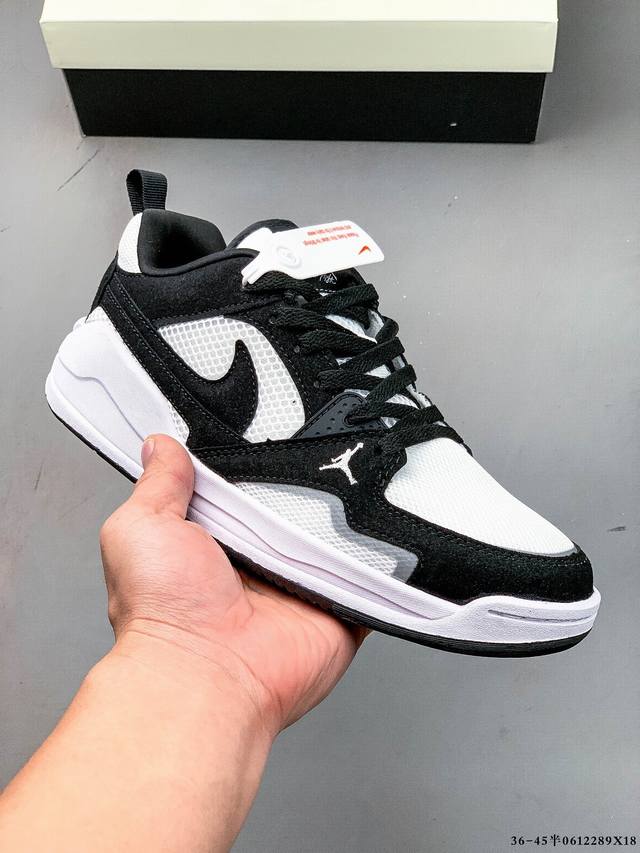 Nike Air Jordan Cmft Era 新款透气百搭休闲鞋 Jordan Cmft Era 聚焦于日常舒适体验，采用低帮轮廓，搭配网眼与麂皮材质鞋面，