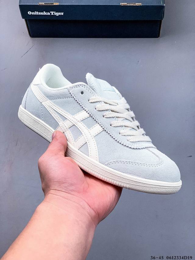 Asics 亚瑟士 Tokuten低帮橡胶鞋底休闲板鞋 0612334D19