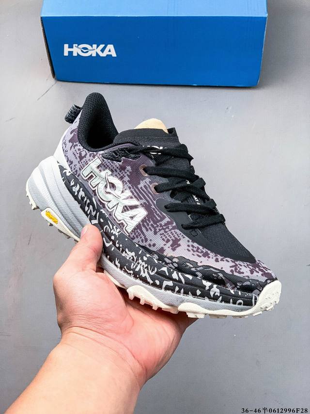 Hoka One One Speedgoat 6 户外越野跑步鞋 飞速羚羊 6 系列 新一代工程网纱鞋面 在确保鞋面稳定性的同时减少了固定胶条的使用 鞋面更轻盈