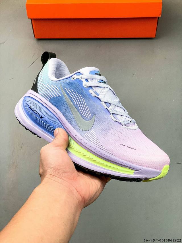 Nike Air Zoom Vomero 18 缓震透气休闲慢跑鞋 新版Vomero结合全新Zoomx和Reactx泡绵 提供双重缓震效果 铸就非凡迈步体验 0
