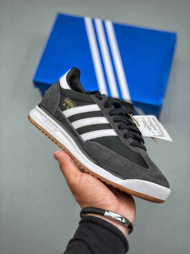 Adidas Originals Sl 72 Rs Ji0199 阿迪经典复古慢跑鞋 #鞋款采用舒爽尼龙鞋面、绒面革饰面和皮革细节等设计。与此同时，搭载着 Ec