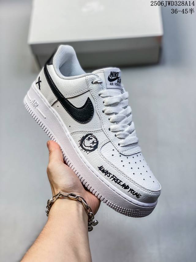 公司级带半码 Nike Air Force 1 ‘07 Low 空军一号 低帮 运动鞋 休闲鞋 折边针车 工艺难度大 原楦头原纸板 原装鞋盒 定制五金配件 内置
