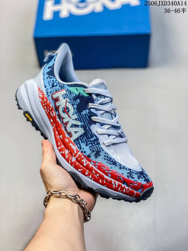 公司级小红书推荐Hoka M Speedgoat 6全新配色 这个品牌来自于新西兰的毛利语，Hoka表示大地，One One表示飞越，连起来就是飞越地平线，On