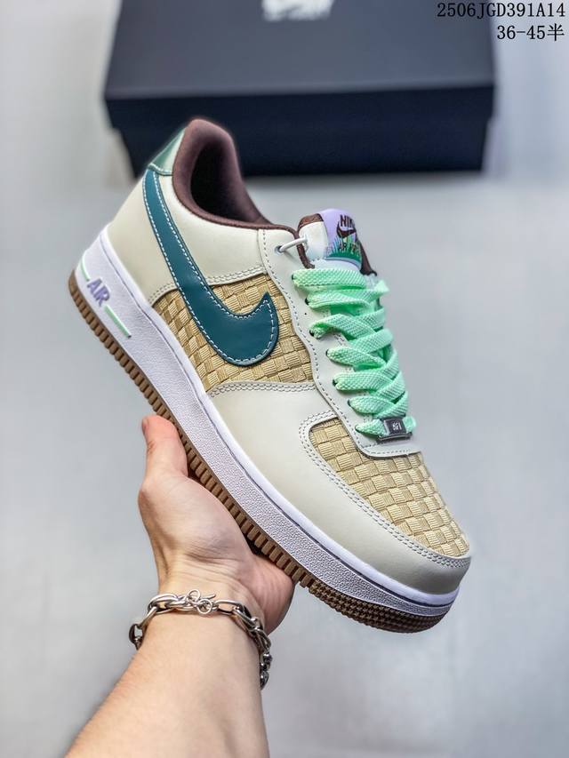 公司级带半码 Nike Air Force 1 ‘07 Low 空军一号 低帮 运动鞋 休闲鞋 折边针车 工艺难度大 原楦头原纸板 原装鞋盒 定制五金配件 内置