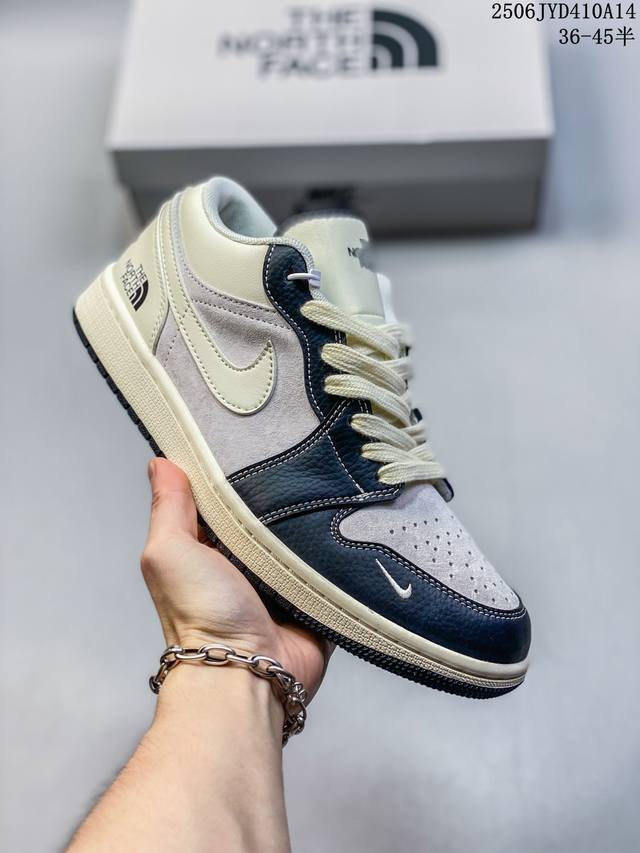 公司级Nk Dunk Low Retro “Diy高端定制” 低帮休闲运动板鞋 原装头层材料 用料绝不含糊 独家版型蒸餾加工帶來的是更好的视觉和脚感体验 清洁度