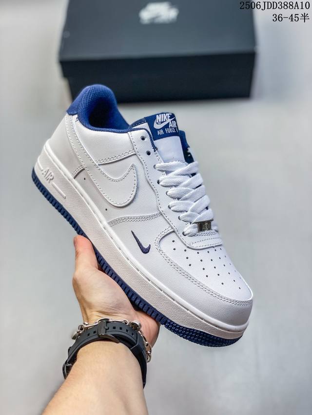 福利套现带半码 Nike Air Force 1 ‘07 Low 空军一号 低帮 运动鞋 休闲鞋 折边针车 工艺难度大 原楦头原纸板 原装鞋盒 定制五金配件 内