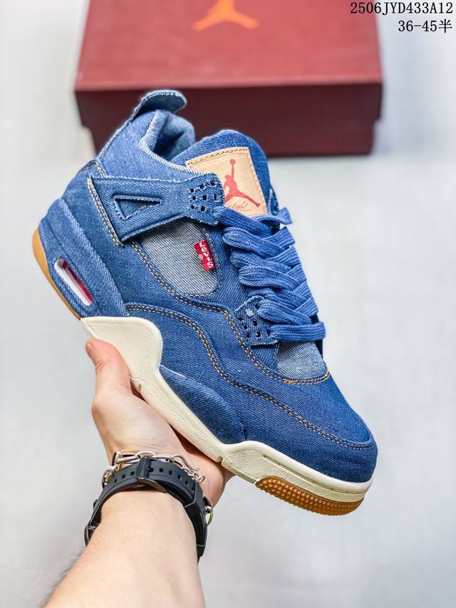 真标耐克Nike Air Jordan 4 Retro 迈克尔 乔丹Aj4代中帮复古休闲运动文化篮球鞋 货号:Dc9533-001 尺码:36 36.5 37.