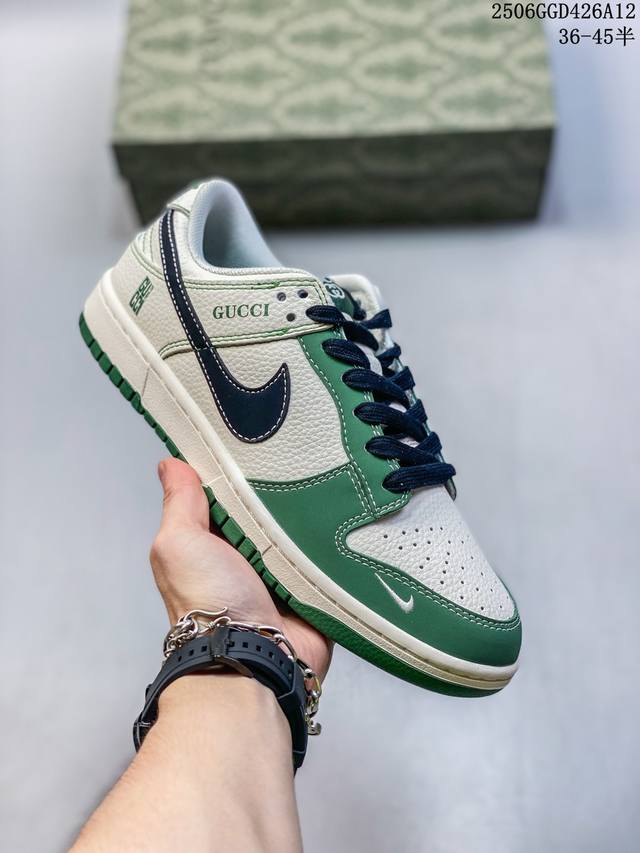 海外爆款限量发售！高端定制Nike Sb Dunk Low 古驰联名---白绿黑钩 高端定制 低帮休闲板鞋 定制鞋盒 大厂纯原品质出货 超高清洁度 皮料切割干净