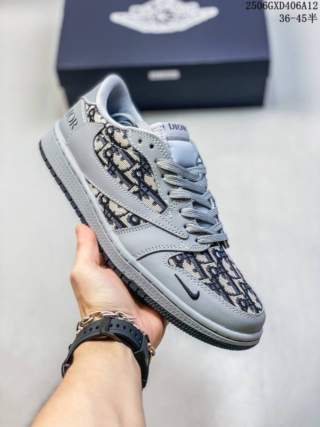海外爆款限量发售！Travis Scott X Fragment Design X Jordan Air Jordan 1 Low Og Sp “迪奥联名 化石
