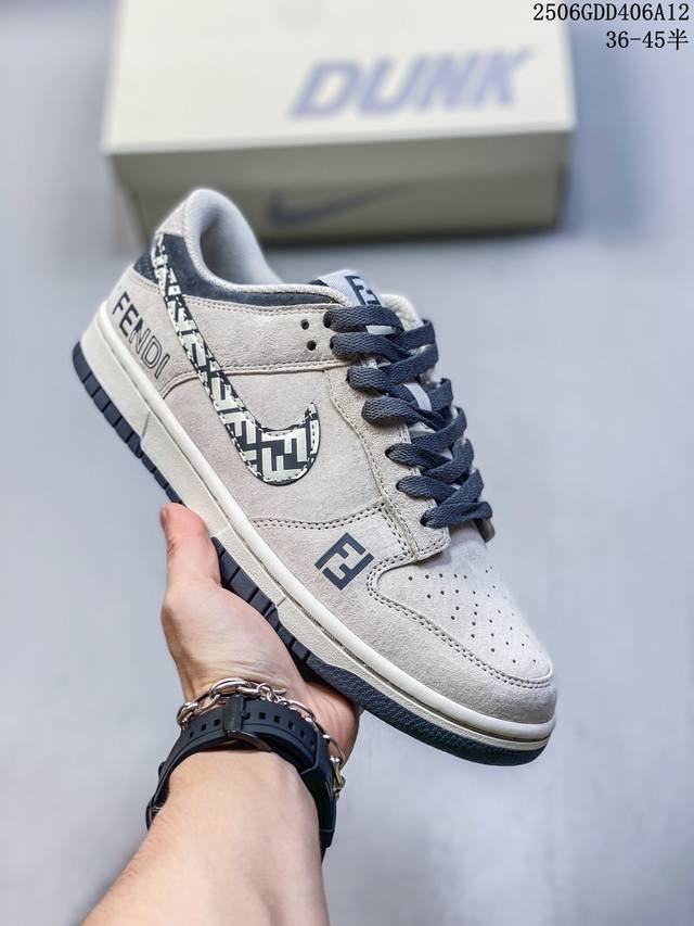 海外爆款限量发售！公司级 Nike Sb Dunk Low“芬迪联名 老花勾” 周年高端定制 低帮休闲板鞋 定制鞋盒 大厂纯原品质出货 超高清洁度 皮料切割干净