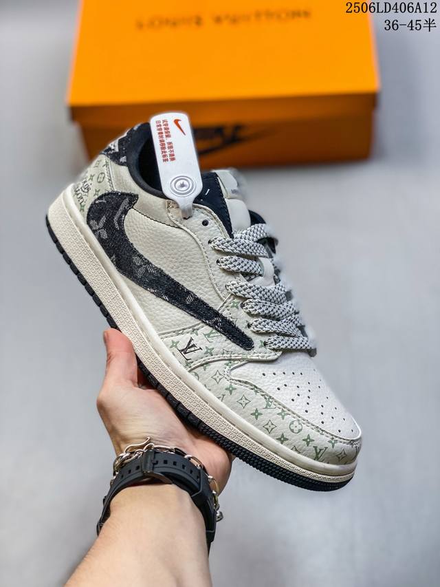 Travis Scott X Fragment Design X Jordan Air Jordan 1 Low Og Sp Lv联名 “黑牛仔印花” 多方联名